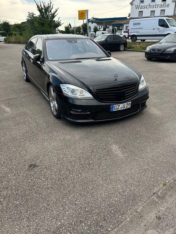 Schwarz Gebraucht 2011 Mercedes S63 AMG AMG Limousine | 24.500 € (Superpreis) - Bild 1/4