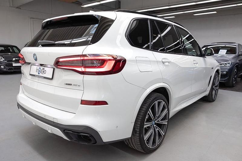 Gebraucht BMW X5 M Sport 394 PS (289 kW) 2021 Alpinweiss iii SUV