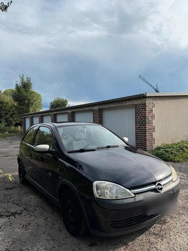 Schwarz Gebraucht 2003 Opel Corsa Kleinwagen | 399 € (Superpreis) - Bild 1/4