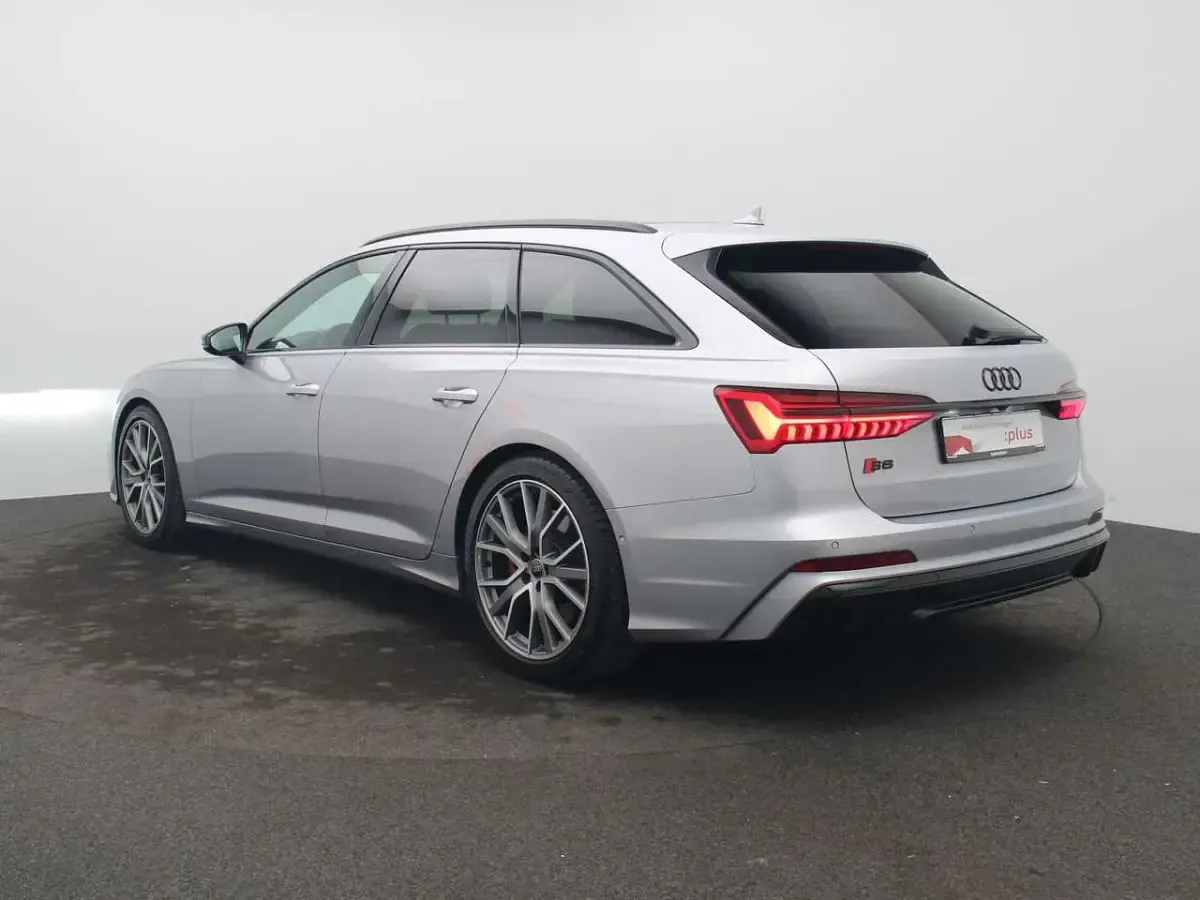 Gebraucht Audi S6 Sport 344 PS (253 kW) 2023 Florettsilber metallic Kombi