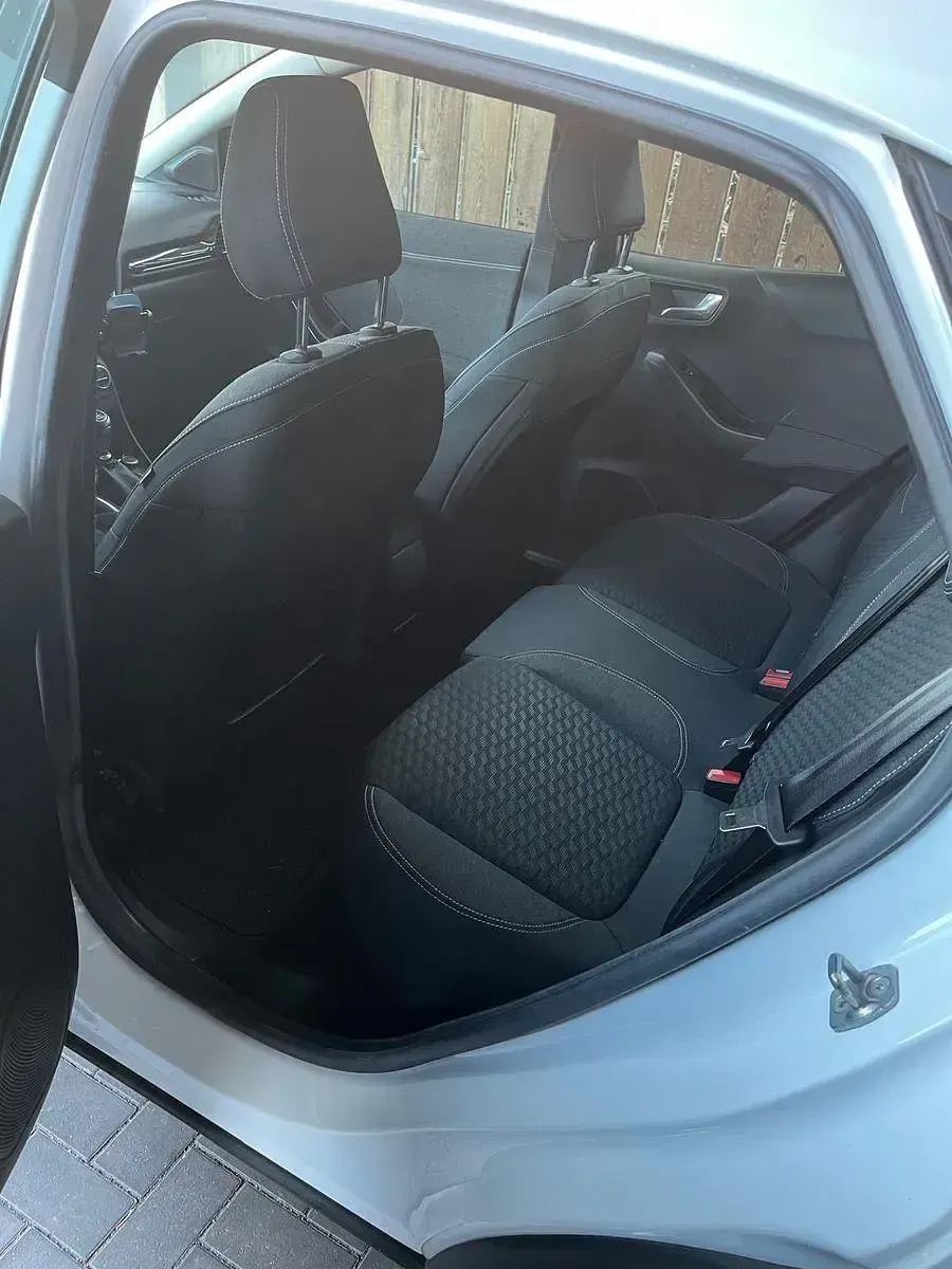 Gebraucht Ford Puma Titanium 125 PS (91 kW) 2020 Weiß SUV