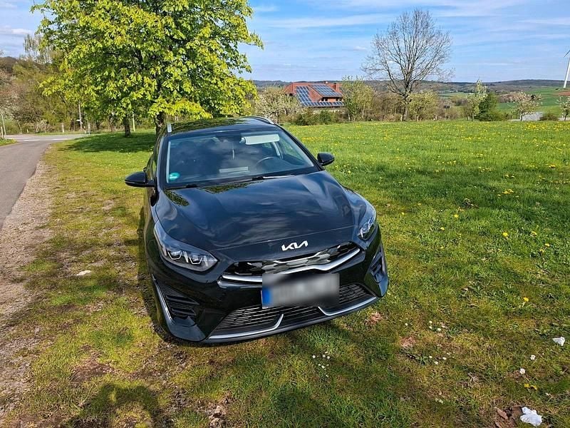 Gebraucht Kia Ceed 2021 Schwarz Kleinwagen