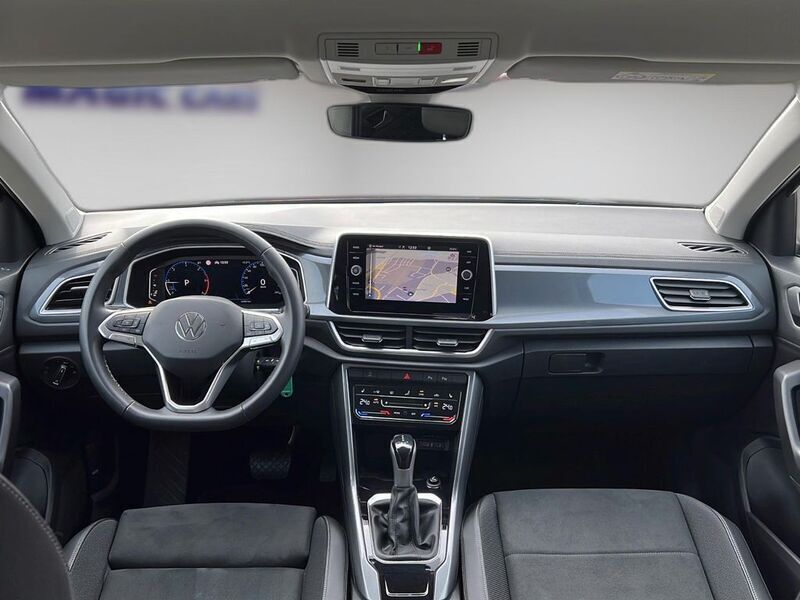 Gebraucht VW T-Roc Style 150 PS (110 kW) 2023 Deep black perleffekt (metallic) SUV