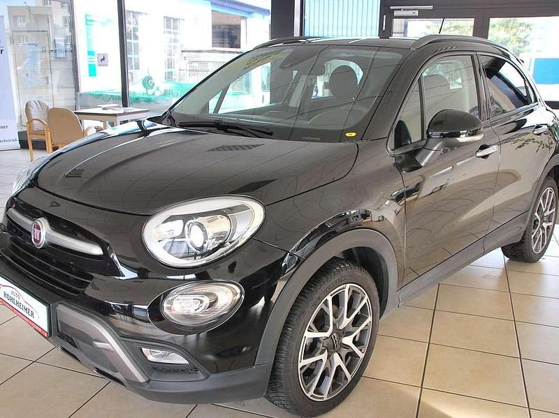 Nr. 601 / cinema schwarz Gebraucht 2015 Fiat 500X Cross Plus SUV | 9.980 € (Fairer Preis) - Bild 1/4