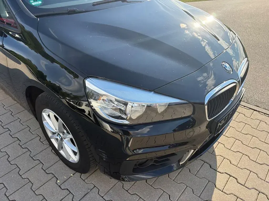 Gebraucht BMW 216 Active Tourer Advantage 102 PS (75 kW) 2016 Schwarz Van / Kleinbus