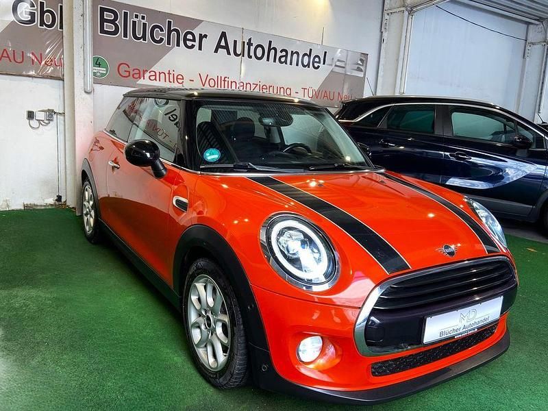 Gebraucht Mini Cooper 136 PS (100 kW) 2018 Orange Kleinwagen