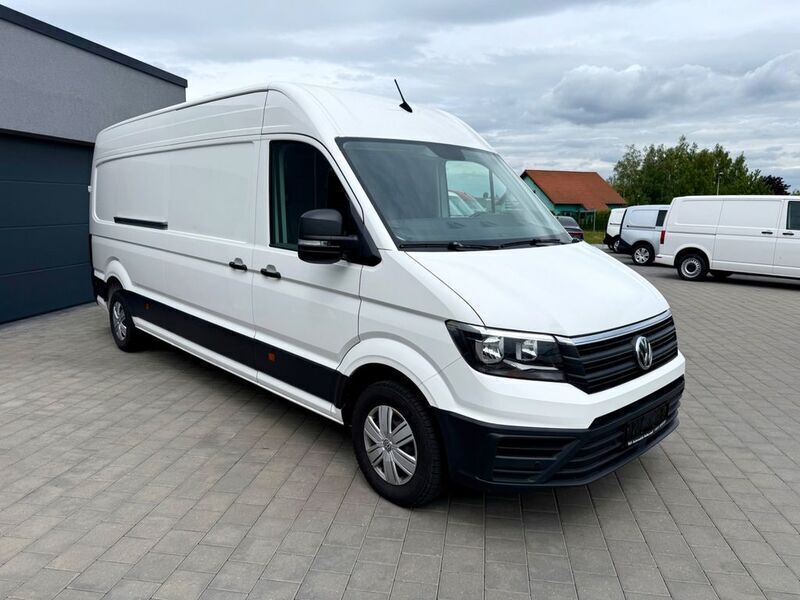 Weiß Gebraucht 2019 VW Crafter Van | 27.399 € (Guter Preis) - Bild 1/4