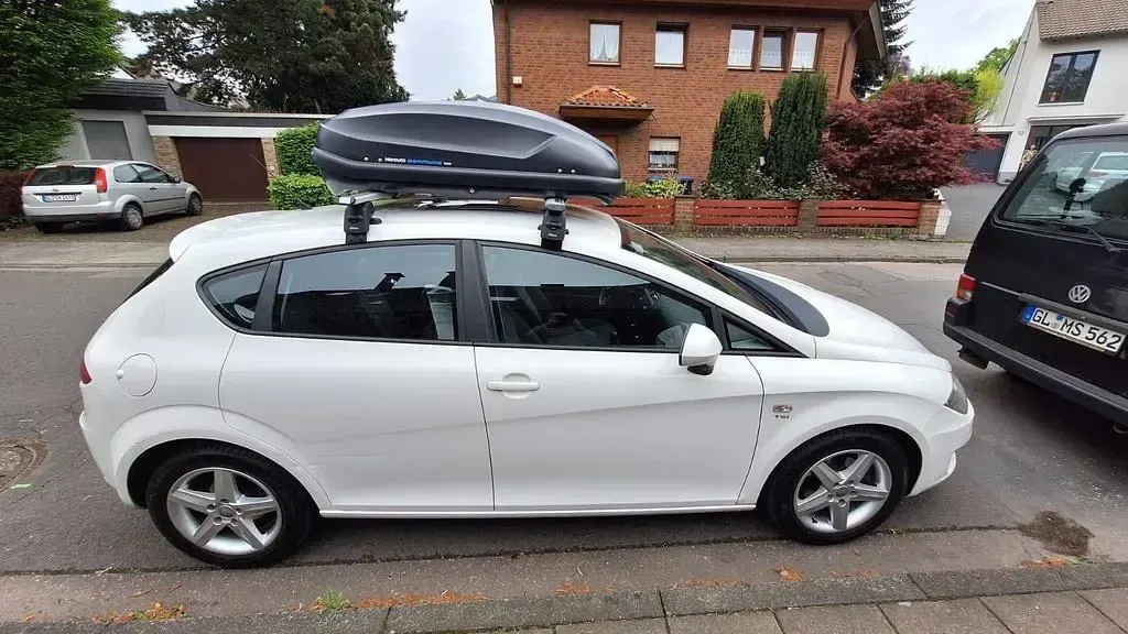 Gebraucht Seat Leon Ecomotive 105 PS (77 kW) 2012 Weiß Limousine
