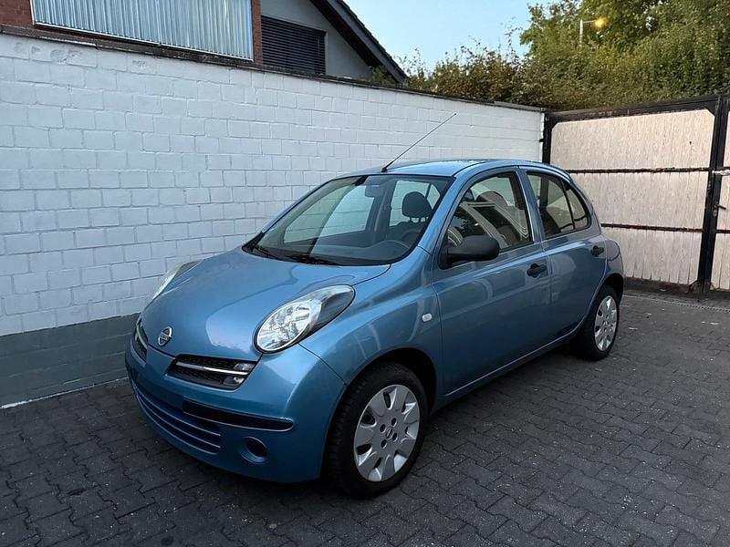Blau Gebraucht 2010 Nissan Micra Pure Kleinwagen | 2.150 € (Fairer Preis) - Bild 1/4