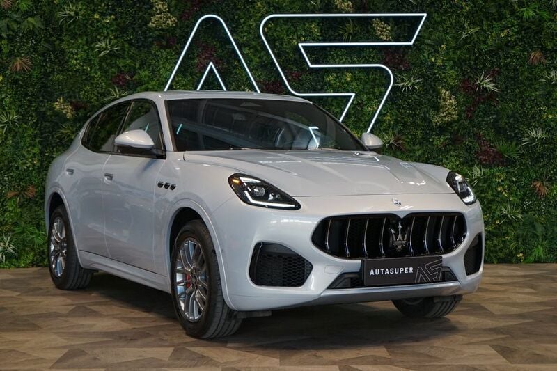 Weiß Gebraucht 2023 Maserati Grecale GT SUV | 61.500 € (Superpreis) - Bild 1/3