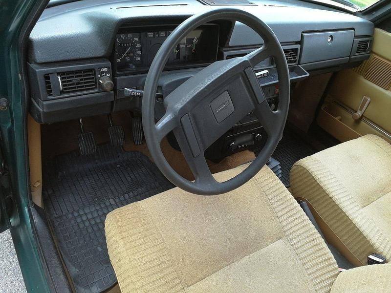 Gebraucht Volvo 240 107 PS (78 kW) 1980 Grün Limousine
