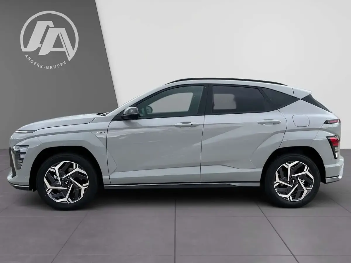 Neu Hyundai Kona N Line 137 PS (100 kW) 2026 Cyber grey / met SUV