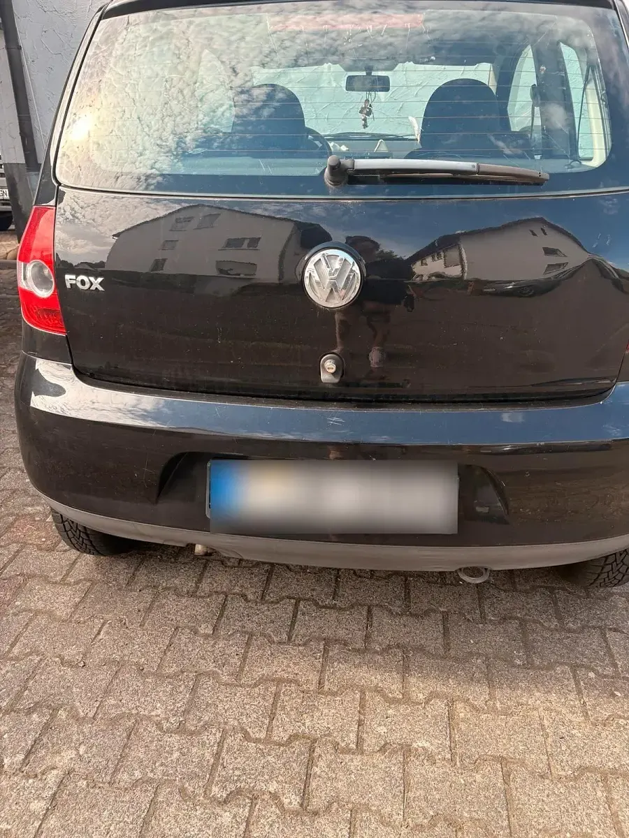 Gebraucht VW Fox 55 PS (40 kW) 2006 Schwarz Kleinwagen