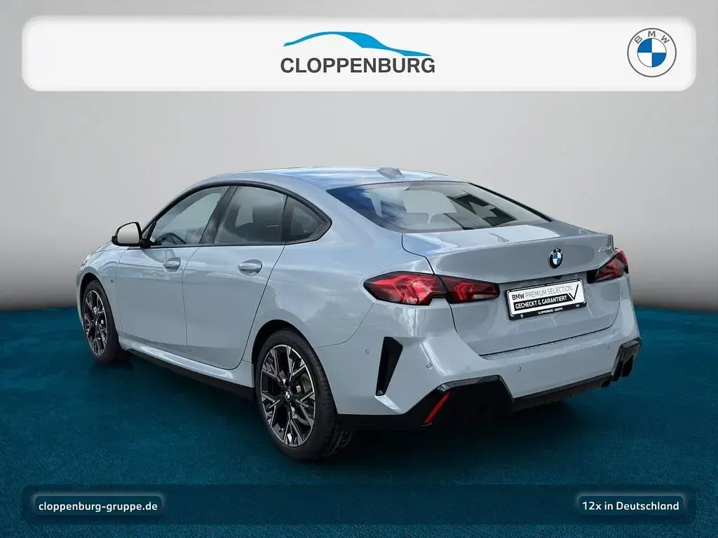 Gebraucht BMW 220 M Sport 163 PS (119 kW) 2025 M brooklyn grau Coupé