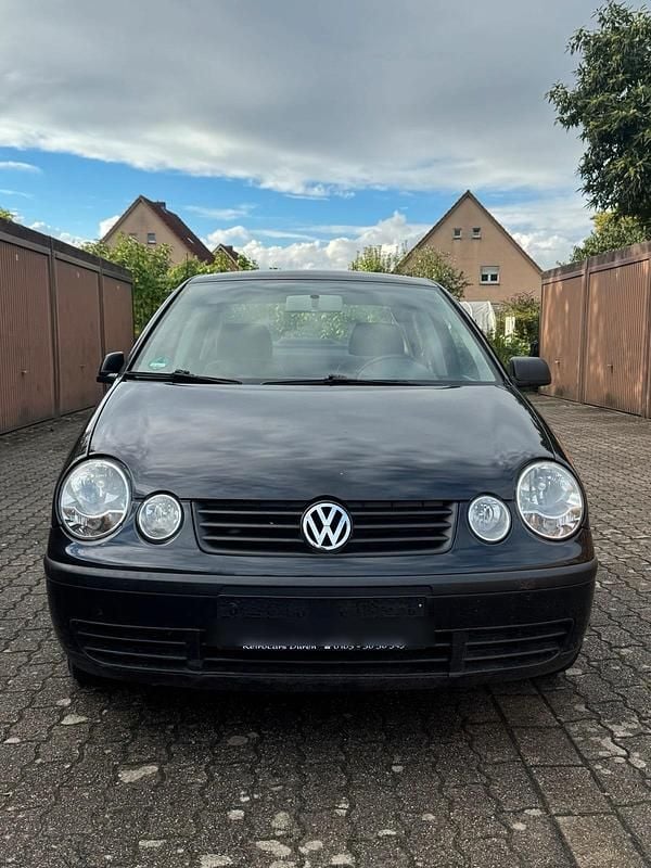 Schwarz Gebraucht 2004 VW Polo Limousine | 2.000 € (Fairer Preis) - Bild 1/4