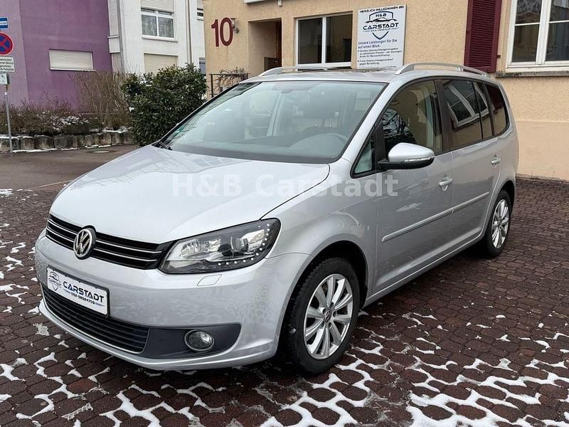 Gebraucht VW Touran Highline 140 PS (102 kW) 2014 Silber Van / Kleinbus