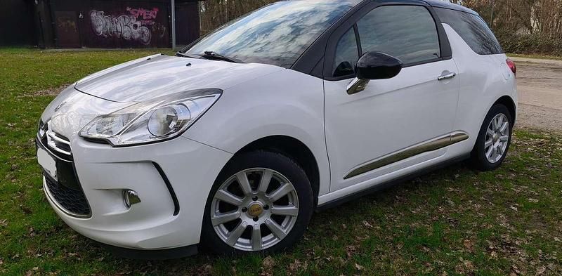 Gebraucht Citroën DS3 So Chic 92 PS (67 kW) 2012 Weiß Limousine