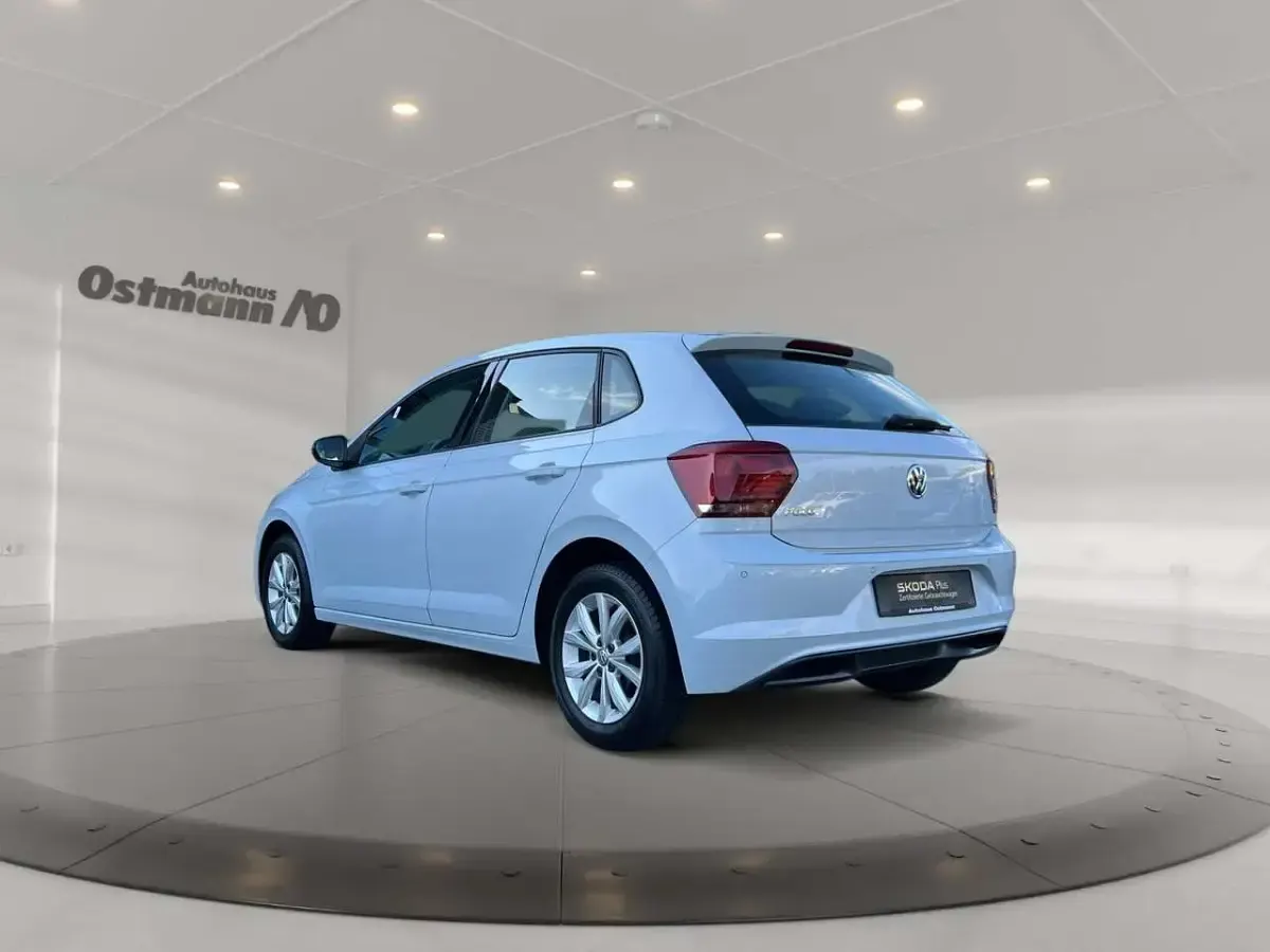Gebraucht VW Polo Highline 95 PS (69 kW) 2019 Weiß Kleinwagen