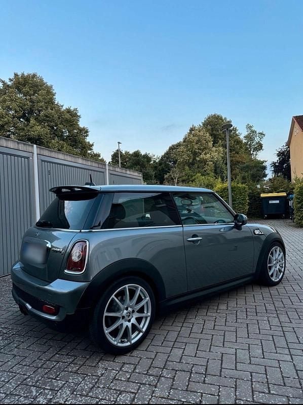 Usata Mini Cooper S 221 CV (162 kW) 2007 Grigio Utilitaria