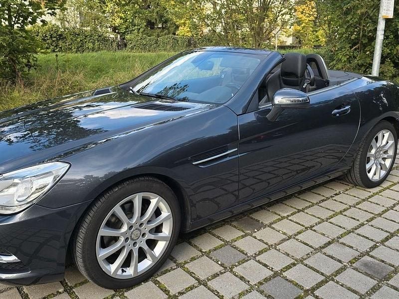 Gebraucht Mercedes SLK200 184 PS (135 kW) 2014 Grau Cabrio