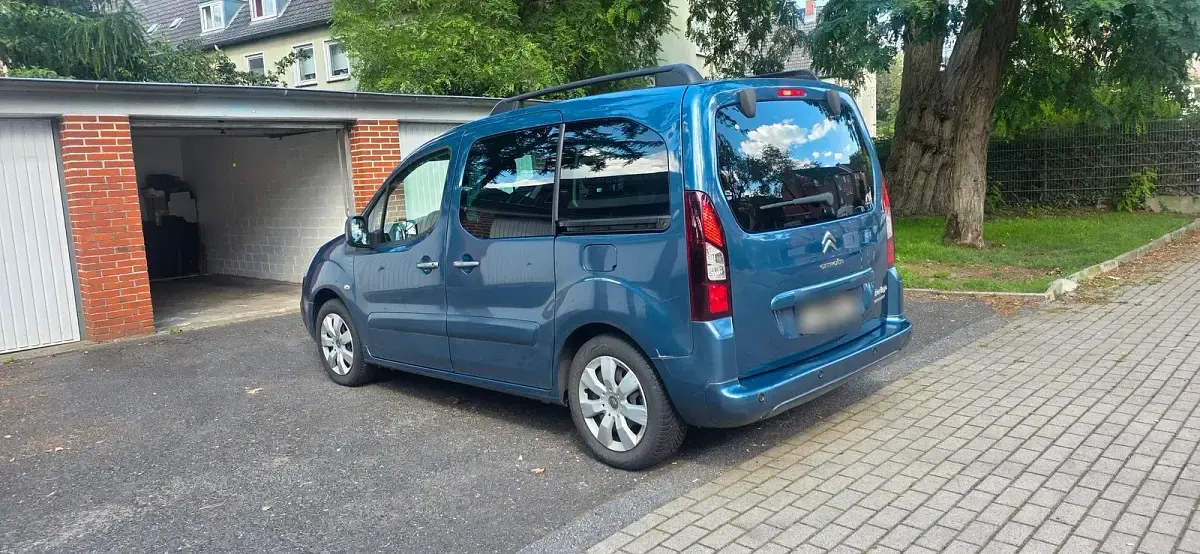 Gebraucht Citroën Berlingo 120 PS (88 kW) 2018 Blau Van / Kleinbus