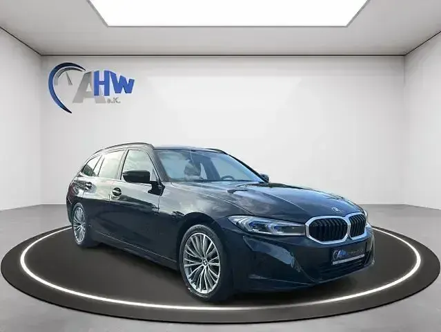 Gebraucht BMW 318 Performance 150 PS (110 kW) 2022 Schwarz Kombi