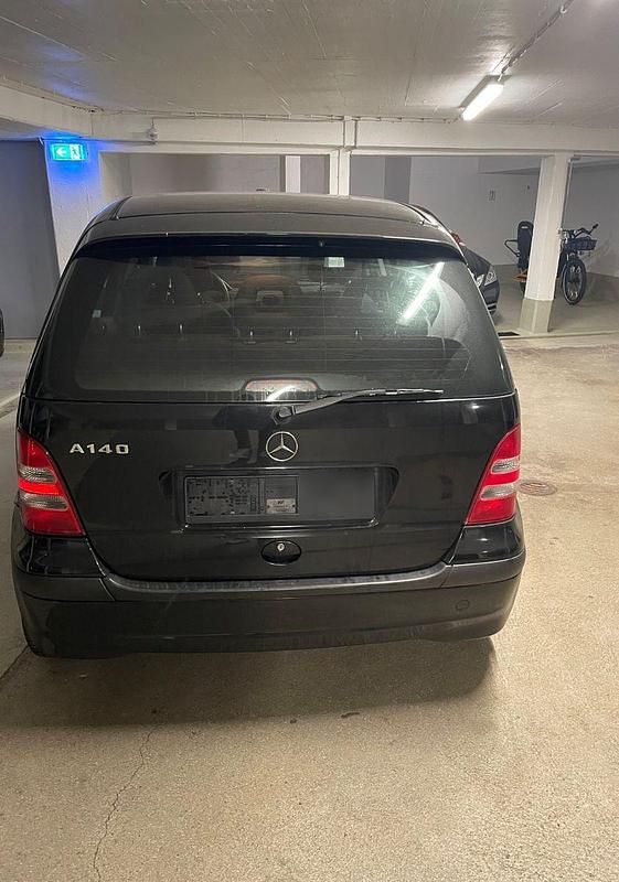 Gebraucht Mercedes A140 82 PS (60 kW) 2004 Schwarz Kleinwagen
