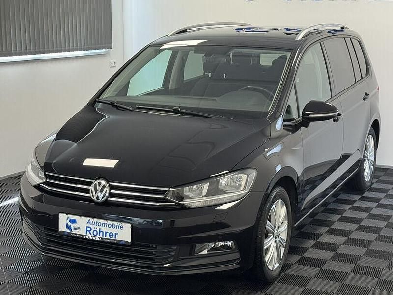 Gebraucht VW Touran Family 110 PS (80 kW) 2016 Schwarz metallic Van / Kleinbus