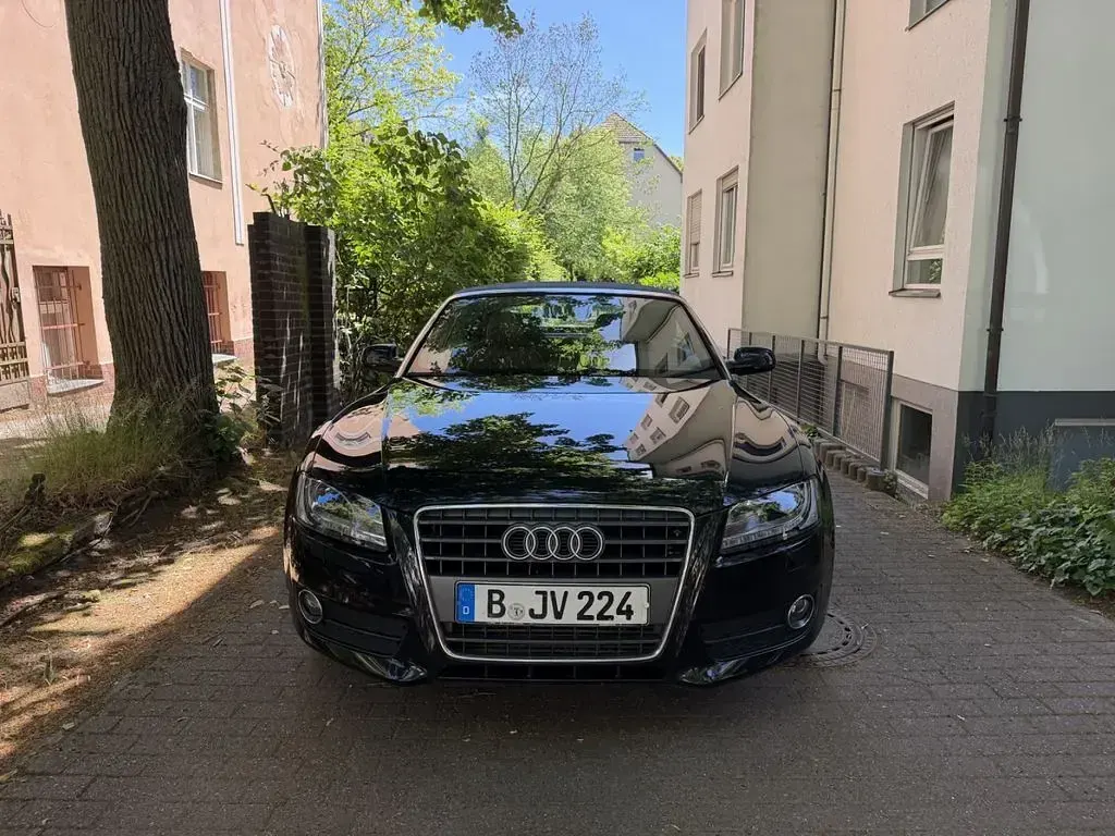 Gebraucht Audi A5 Cabriolet 160 PS (117 kW) 2010 Schwarz Cabrio