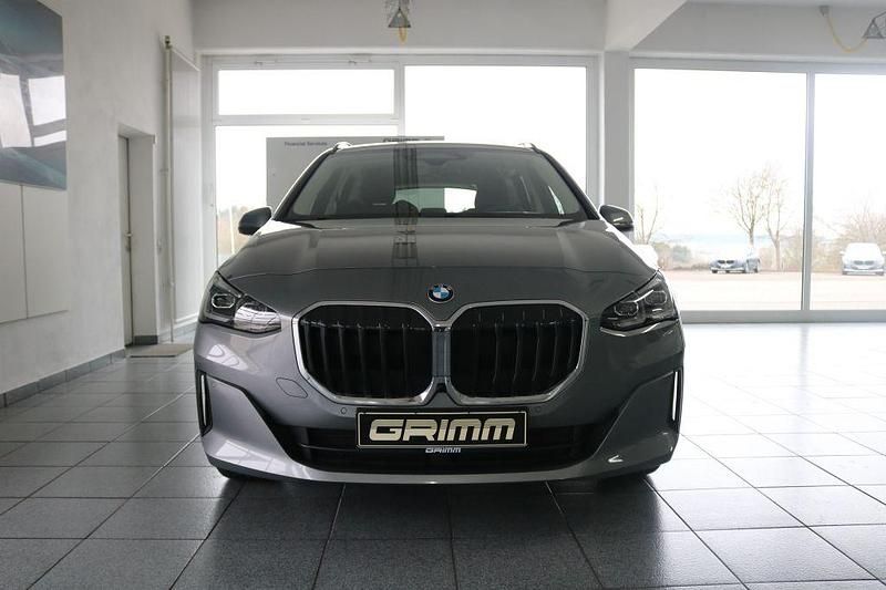 Gebraucht BMW 218 Sport Line 136 PS (100 kW) 2024 Skyscraper grau metallic Van / Kleinbus
