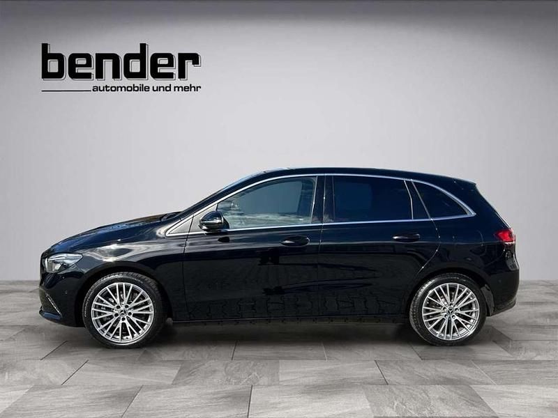 Gebraucht Mercedes E250 160 PS (117 kW) 2022 Unilack nachtschwarz Kombi