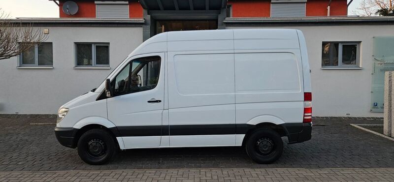 Weiß Gebraucht 2009 Mercedes Sprinter Van | 8.969 € (Fairer Preis) - Bild 1/4