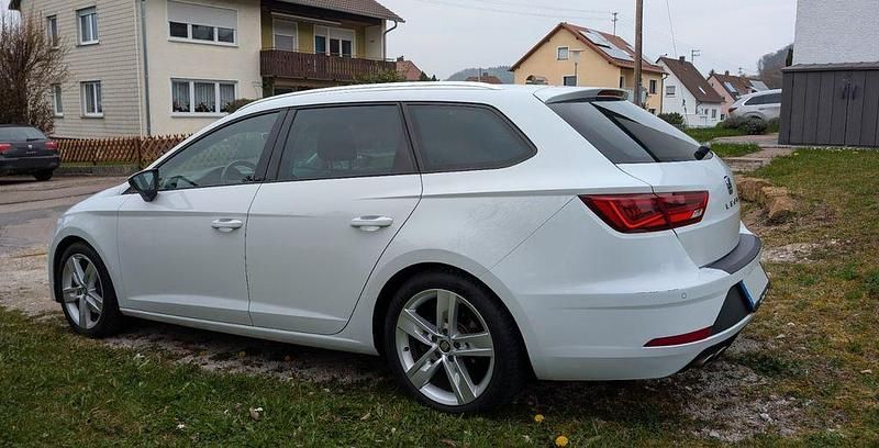 Gebraucht Seat Leon ST FR 179 PS (131 kW) 2018 Weiß Kombi