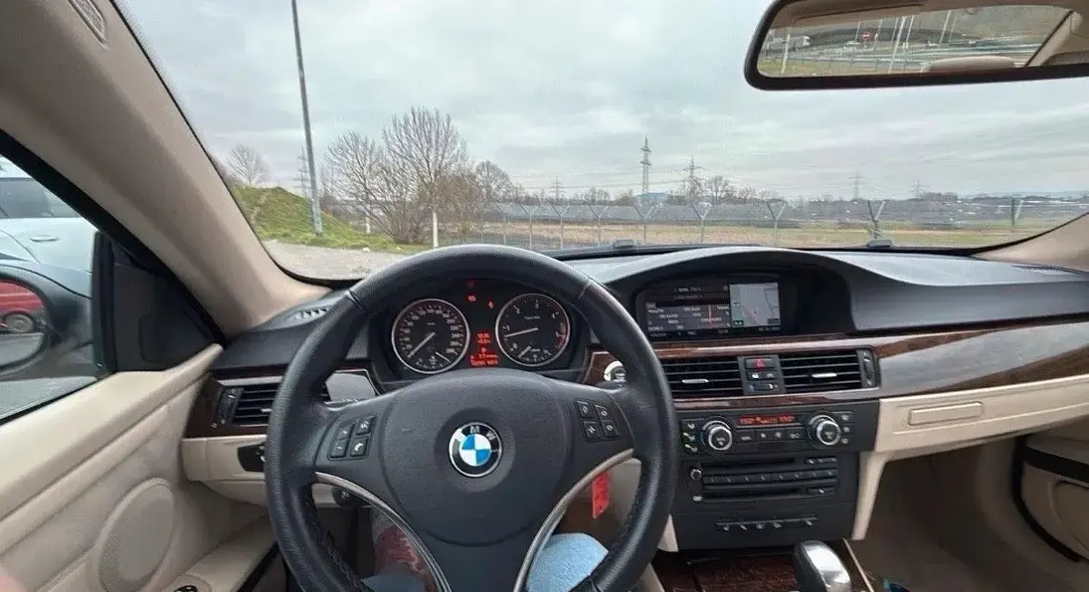 Używany BMW 330 231 KM (169 kW) 2008 Zielony Coupe