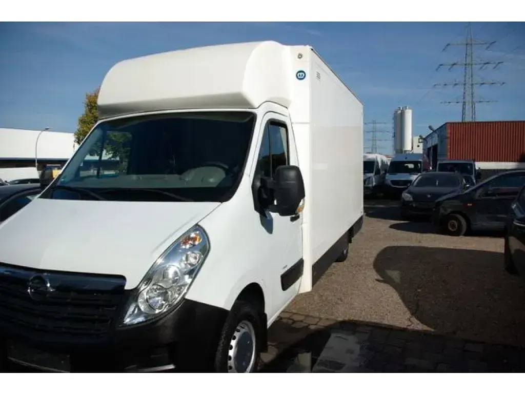 Gebraucht Opel Movano 131 PS (96 kW) 2017 Weiss Van / Kleinbus