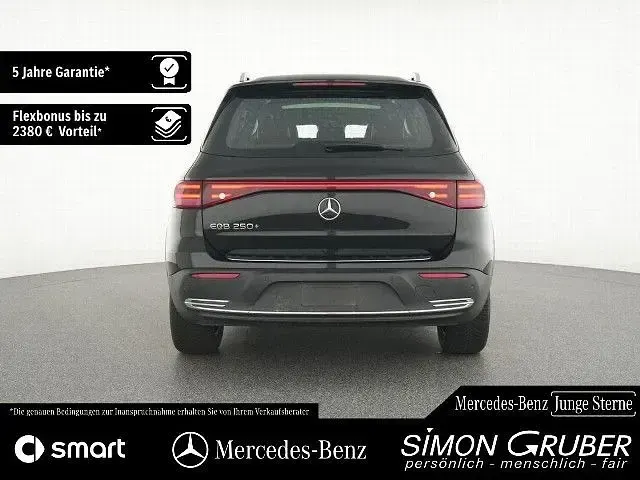 Gebraucht Mercedes EQB250 139 kW (190 PS) 2025 Kosmosschwarz (metallic) SUV
