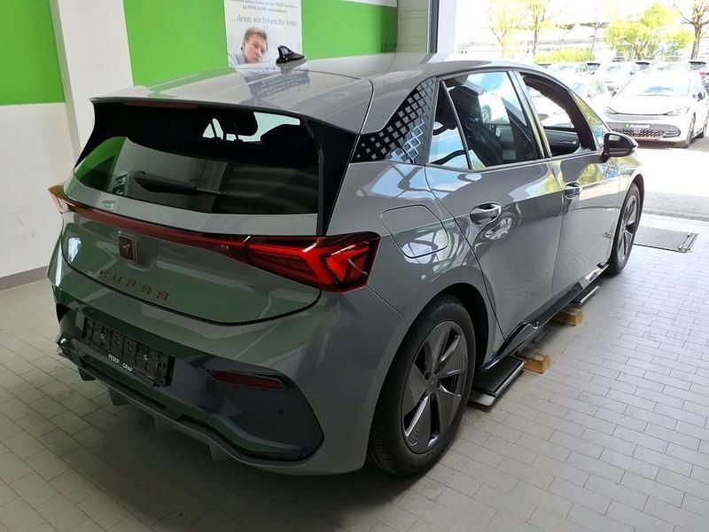 Second-hand Cupra Born 150 kW (204 CP) 2024 Gri Hatchback