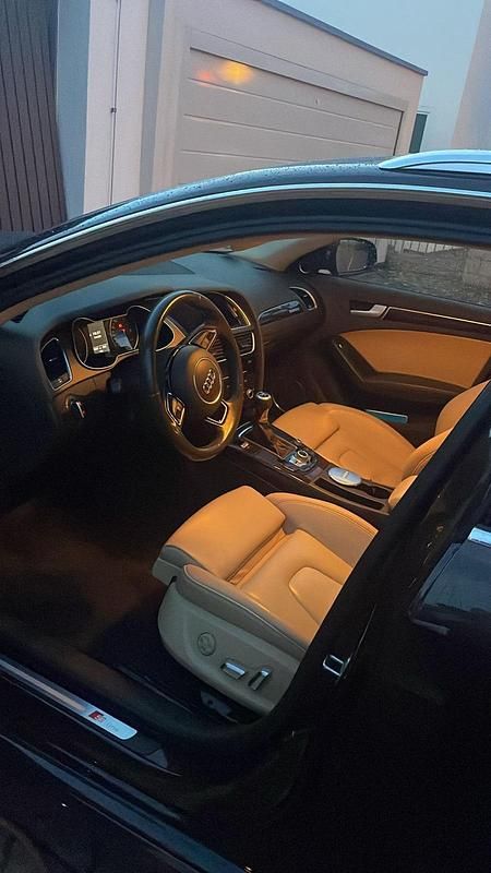 Gebraucht Audi A4 170 PS (125 kW) 2014 Braun Kombi