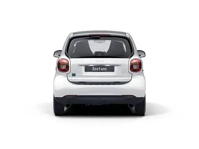 Gebraucht Smart ForTwo Electric Drive 60 kW (82 PS) 2023 Weiß
