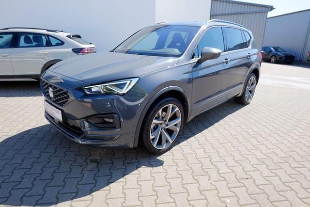 Grau Gebraucht 2024 Seat Tarraco FR SUV | 37.990 € (Fairer Preis) - Bild 1/4