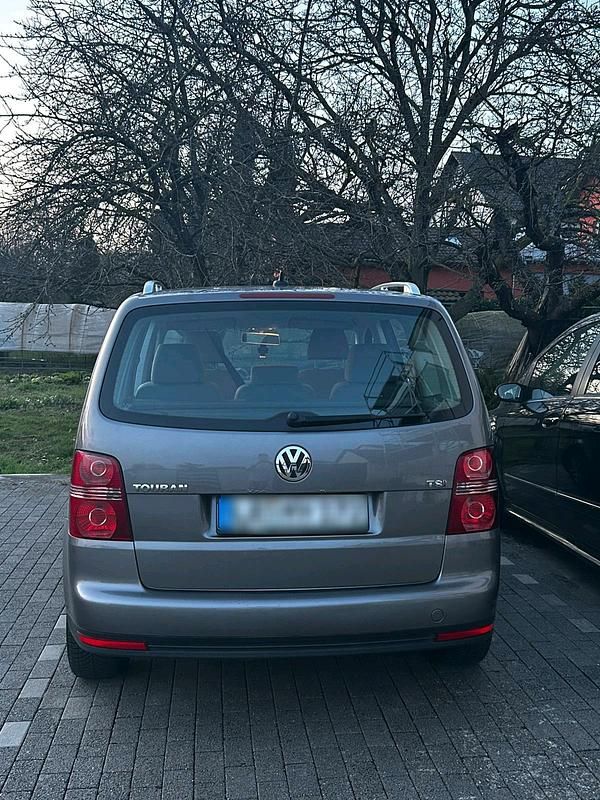 Gebraucht VW Touran 140 PS (102 kW) 2007 Grau Van / Kleinbus