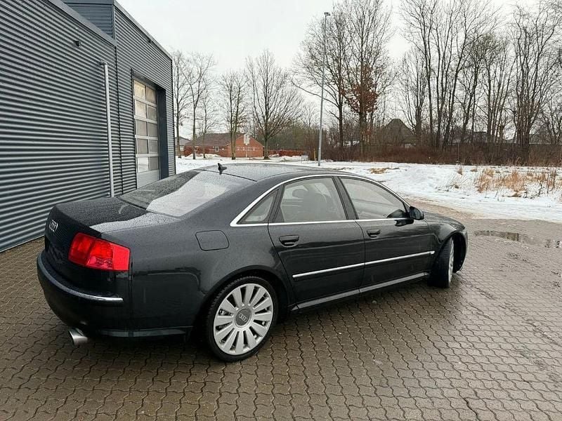 Gebraucht Audi A8 Sport 334 PS (245 kW) 2005 Schwarz Limousine