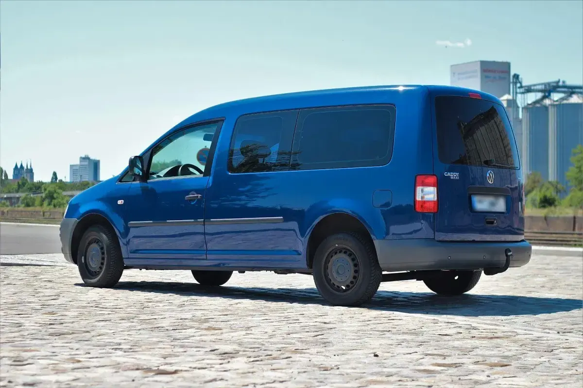 Gebraucht VW Caddy Maxi 105 PS (77 kW) 2008 Blau Van / Kleinbus