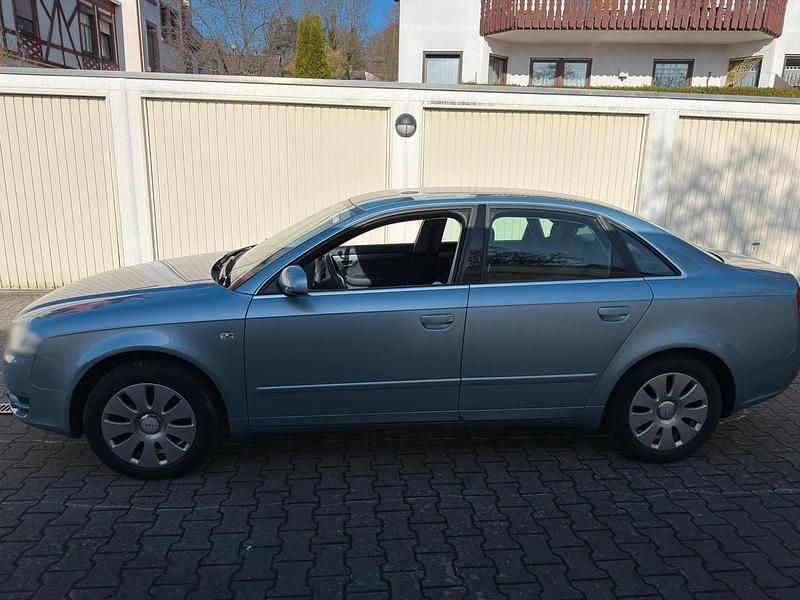 Gebraucht Audi A4 140 PS (102 kW) 2005 Blau Limousine