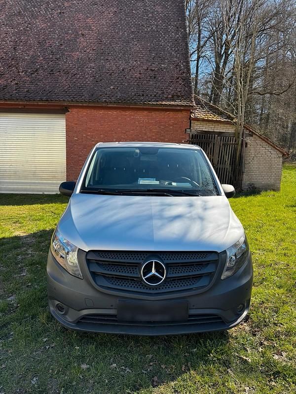 Gebraucht Mercedes Vito 163 PS (119 kW) 2016 Grau Van
