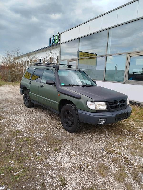 Gebraucht Subaru Forester 125 PS (91 kW) 1999 Grün SUV