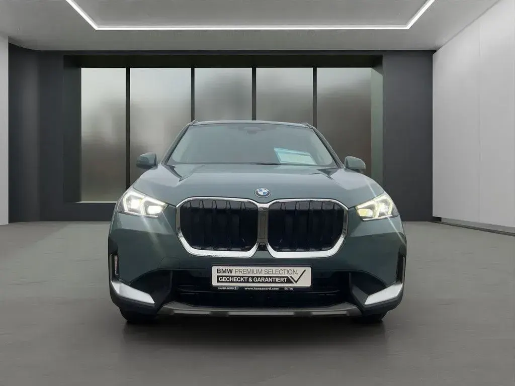 Gebraucht BMW X1 Performance 136 PS (100 kW) 2023 Grün SUV