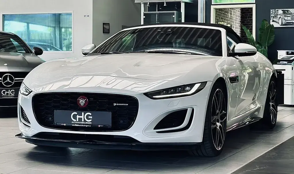 Gebraucht Jaguar F-Type R-Dynamic 450 PS (330 kW) 2022 Weiß Cabrio