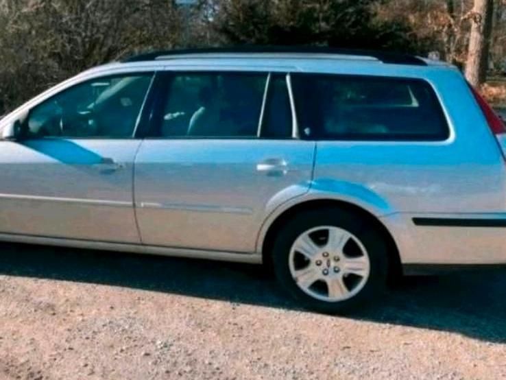 Silber Gebraucht 2001 Ford Mondeo Kombi | 800 € - Bild 1/4