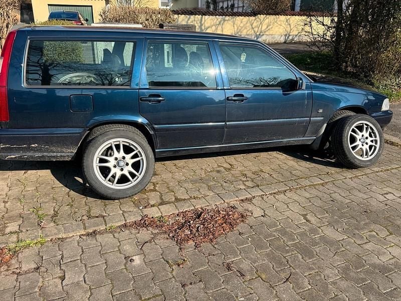 Gebraucht Volvo V70 144 PS (105 kW) 2000 Blau Kombi